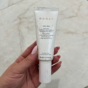 Monat Sun Veil Sunscreen
